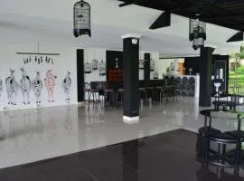 Albero Hotel Bogor