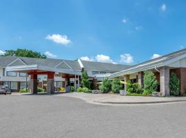 Quality Inn & Suites, hotel di Brampton