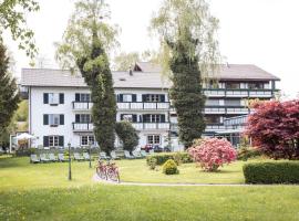 Garden-Hotel Reinhart, hotelli kohteessa Prien am Chiemsee