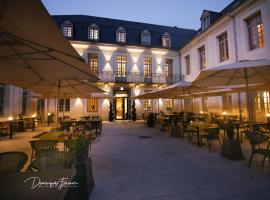 LE CASTEL D'ALTI, hotell sihtkohas Bagnères-de-Luchon