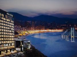 Sky View Hotel, hotel en Changwon