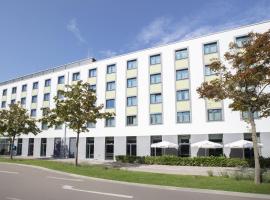 Holiday Inn Express Augsburg, an IHG Hotel, hotel em Augsburg