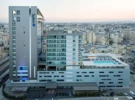 Radisson Blu Hotel, Larnaca