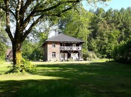 Riverside house: Chiny şehrinde bir otel