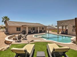 Lake Havasu Home with Private Pool, Patio and Grill!, hotel a Lake Havasu City