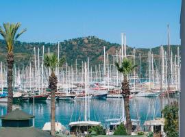 Infinity City Hotel, hotel em Fethiye