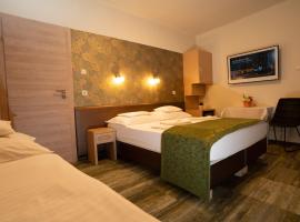 Teátrum Boutique Hotel: Győr şehrinde bir otel