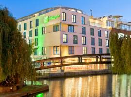 Holiday Inn London Camden Lock, an IHG Hotel, hotel u četvrti Kamden, London