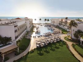 Hilton Playa del Carmen, an All-Inclusive Adult Only Resort, hotel di Playa del Carmen