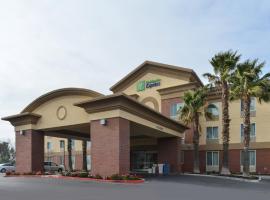 Holiday Inn Express Woodland, an IHG Hotel, hotel near Sacramento Airport - SMF, Woodland