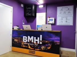 Bilbao Metropolitan Hostel by Bossh Hotels, khách sạn ở Bilbao