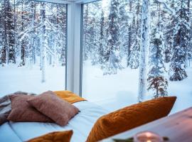 Arctic Skylight Lodge, hotel di Äkäslompolo