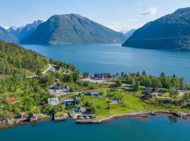 Dragsvik Fjordhotel, hotel v mestu Balestrand