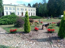 Pałac Kwilecki -AGROTURYSTYKA PREMIUM & SPA, Resort in Kwilcz