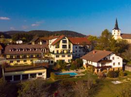 Hotel des Glücks - Landhotel Fischl, viešbutis mieste Sankt Oswald