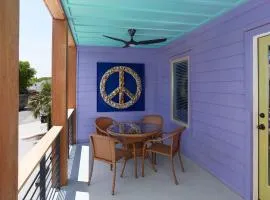 Folly Vacation Great Location, Super Cute & Spacious Apt B