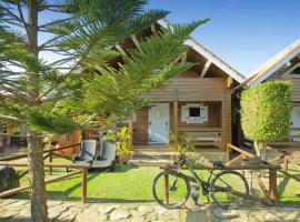 타리파에 위치한 호텔 Charming Bungalow in Tarifa with Mountain View