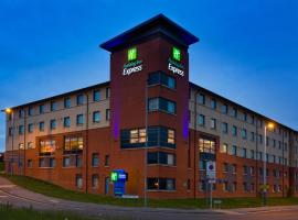 Holiday Inn Express London Luton Airport, an IHG Hotel, hotell i Luton