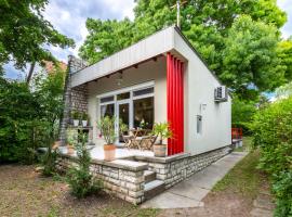 Cottage by the Lake, khách sạn ở Balatonudvari