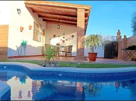 Chalet acogedor con piscina