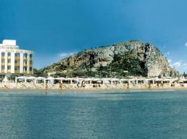 Grand Hotel Palace, khách sạn ở Terracina