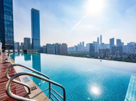 Fraser Suites Shenzhen, Near Huaqiang North Business Zone, Infinity pool, Offer 1 free breakfast, hotel di Shenzhen