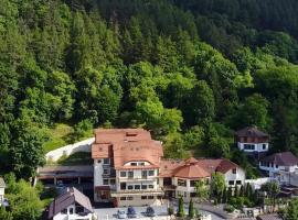 Hotel Kolping, hotel em Braşov