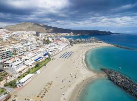 Pensión Playa, homestay di Los Cristianos