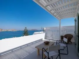 Lorenzo Studios and Suites Paros