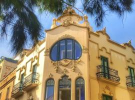 Hotel Noucentista – hotel w mieście Sitges