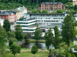 Hotel Sollefteå โรงแรมในโซลเลฟโต