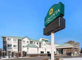 La Quinta by Wyndham Logan、ローガンのホテル