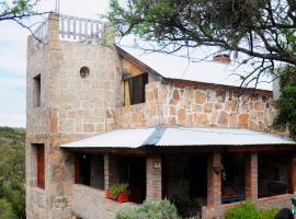 LA TOMA Complejo de Montaña - Cabañas y Habitaciones en Hosteria, hotel di Mina Clavero