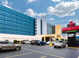 Ramada Plaza by Wyndham Virginia Beach Oceanfront, hotel di Virginia Beach Boardwalk, Virginia Beach