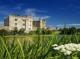 Leeds Castle Maiden's Tower