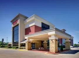 Drury Inn & Suites Greensboro