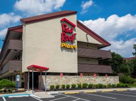 Red Roof Inn PLUS+ Secaucus - Meadowlands, отель в городе Секокус