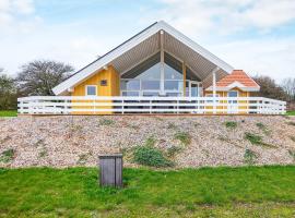 8 person holiday home in Nordborg, hótel í Nordborg