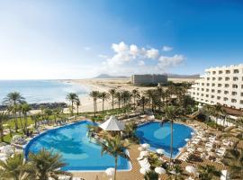 Hotel Riu Palace Tres Islas, hotel i Corralejo