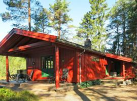 Chalet Holmestua - SOO398 by Interhome, hotel u gradu Arendal