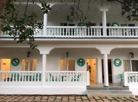 BaywoodGoa, B&B di Morjim