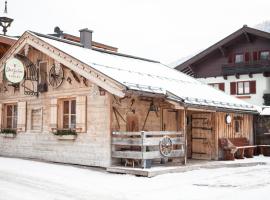 Chalet Dorfalm, hotelli kohteessa Maria Alm am Steinernen Meer