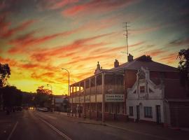 Victoria Hotel Toodyay: Toodyay şehrinde bir otel