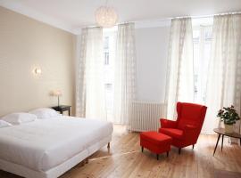 Hôtel Le Roncevaux, hotell i Pau