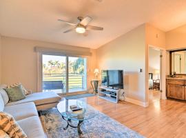 St Pete Condo with Private Lanai and Community Pool!, hotel u gradu Sent Pitersburg