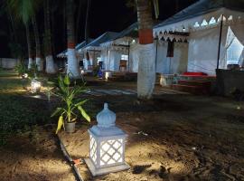 Blue Coast beach resort, hotell i Alibaug