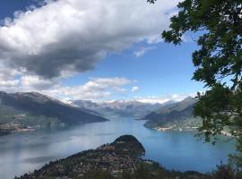 TRADITIONAL VILLA BELLAGIO san primo LAKE COMO, hotel v mestu Bellagio