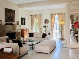 Garden Mansion in Historic Center by LovelyStay, hotel a Lisboa