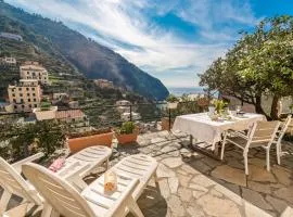 Villino Caterina House: big terrace seaview