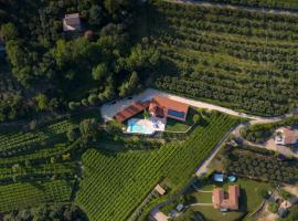 Agriturismo Ai Dossi, hotel v destinaci Verona